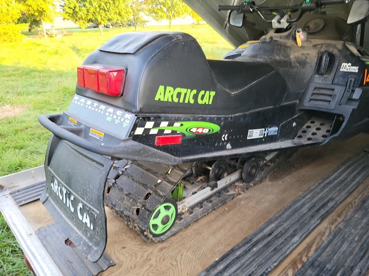 sled-shed-single-axle-snowmobile-trailer-w/2-arctic-cat-440-snowmobiles*updated-information-9/22/25-@-8:30a*-image-60