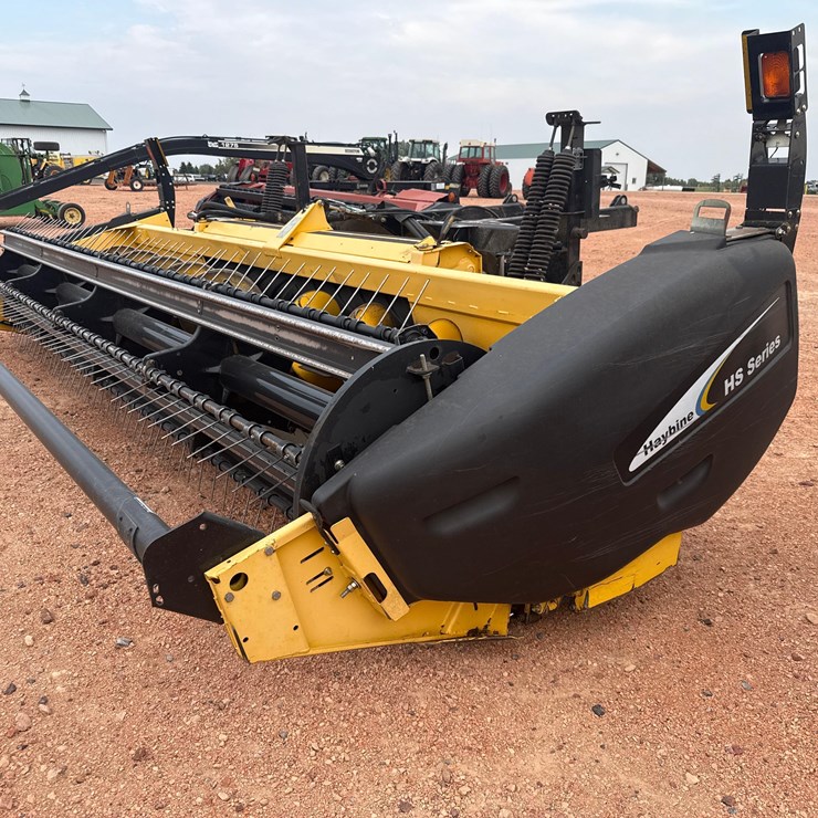 NEW HOLLAND 2330BF