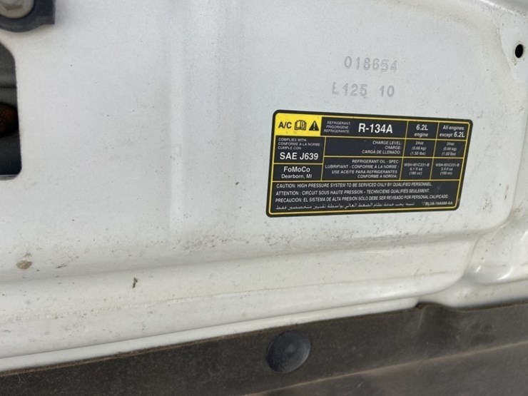 2011-ford-f150-xl-image-33