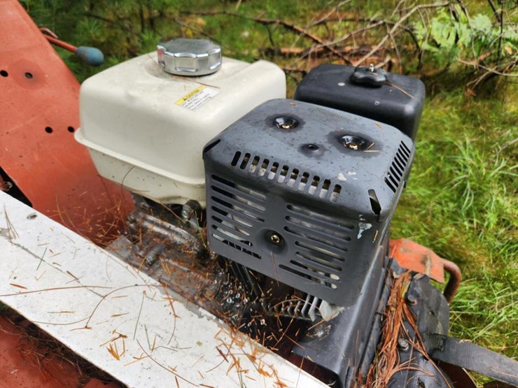 ditch-witch-1230-image-8