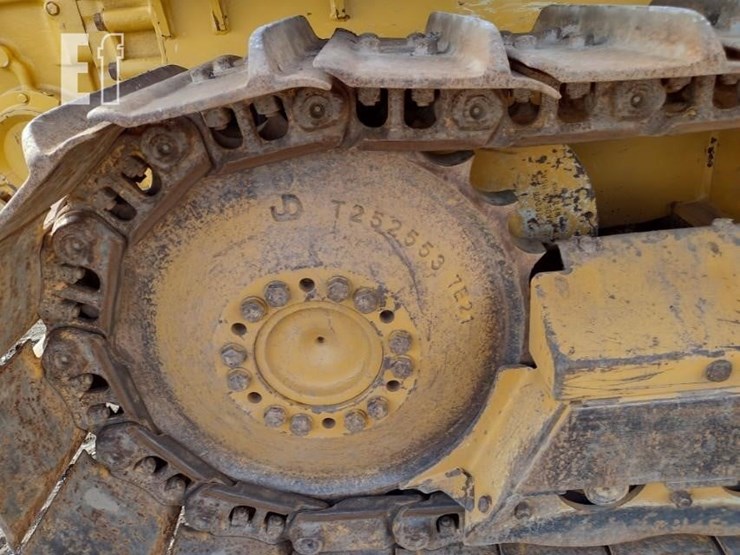 deere-650k-xlt-image-31