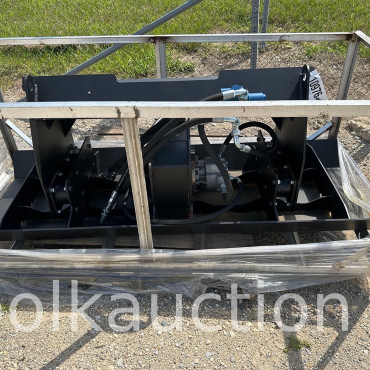 72" SKID STEER VIBRATING PLATE COMPACTOR