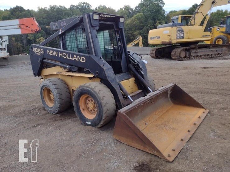 new-holland-lx885-image-25