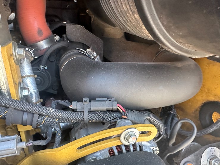 2018-caterpillar-299d2-xhp-image-48