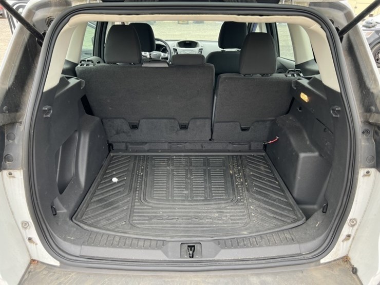 2014-ford-escape-image-21