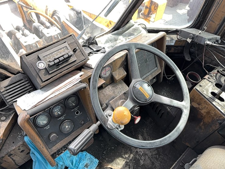 caterpillar-988b-image-20