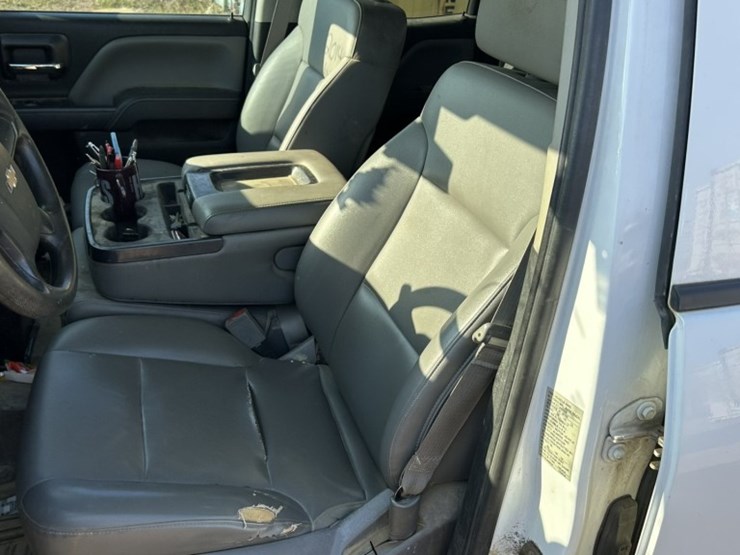 2014-chevrolet-silverado-1500-image-30