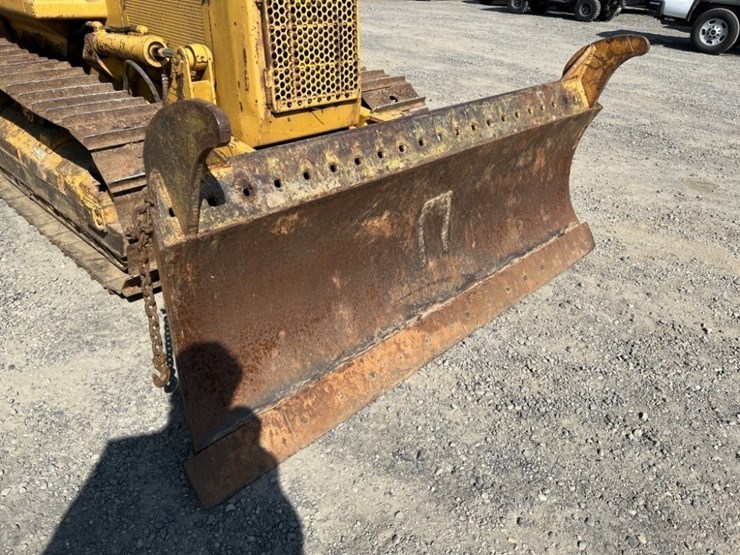 1975-caterpillar-d3-image-11