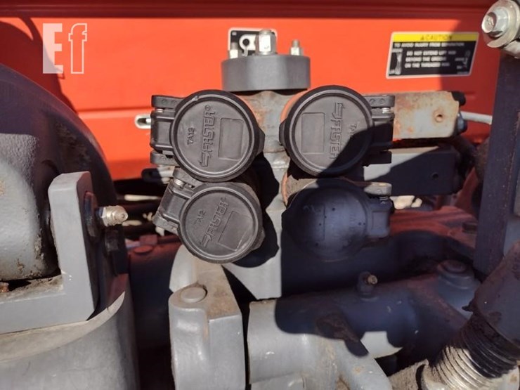 kubota-m8560-image-19
