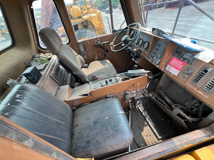 caterpillar-785b-image-10