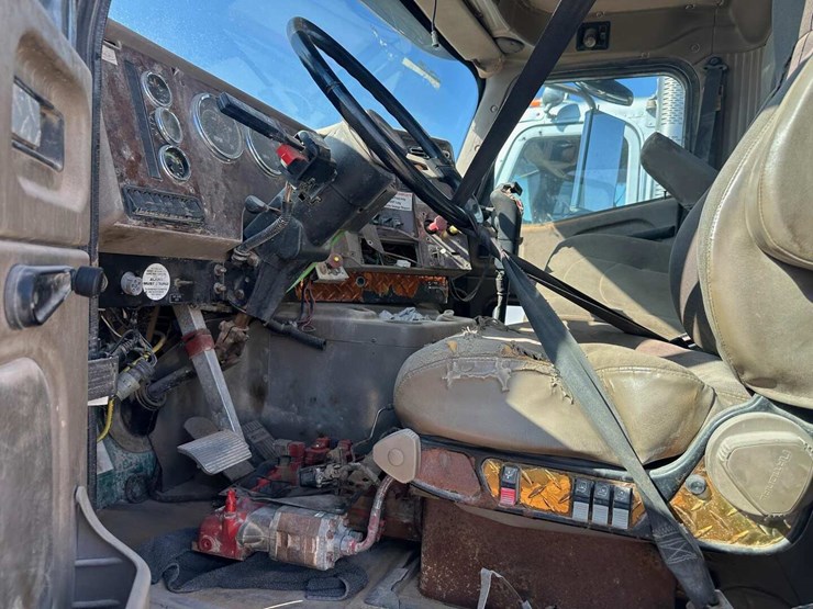 2005-international-9400i-(inoperable)-image-6
