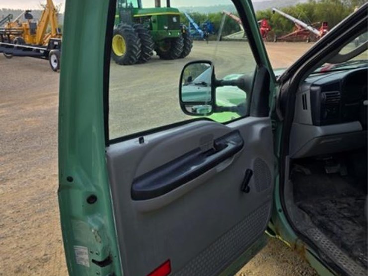 2007-ford-f350-image-11
