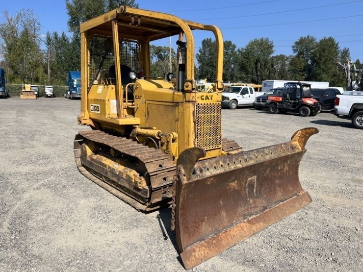 1975-caterpillar-d3-image-2