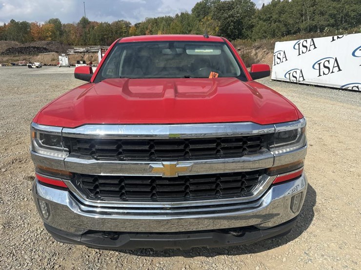 2018-chevrolet-silverado-image-8