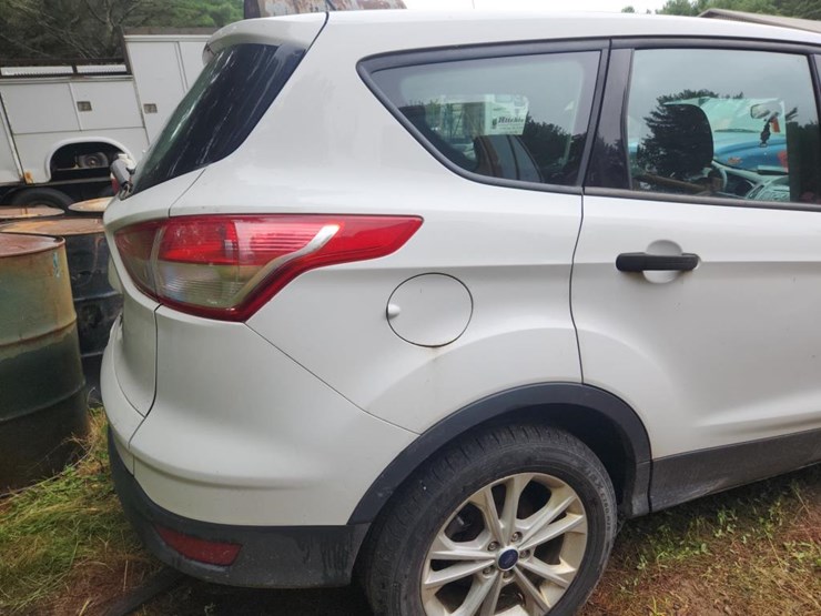 2014-ford-escape-image-15