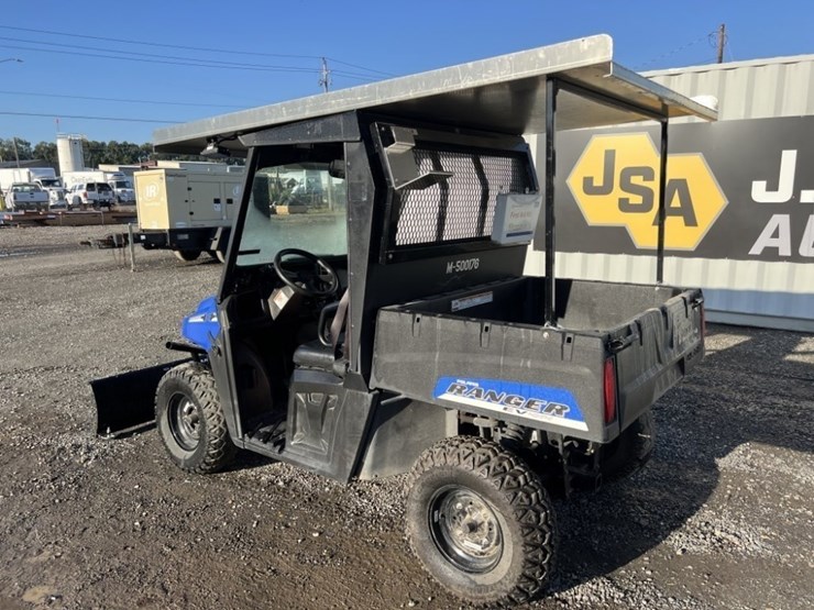 2011-polaris-ranger-ev-image-6