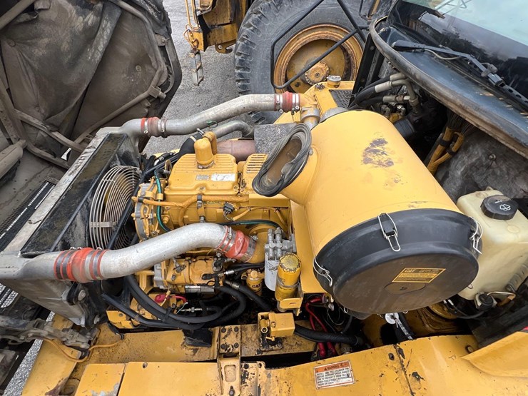 caterpillar-740-image-20