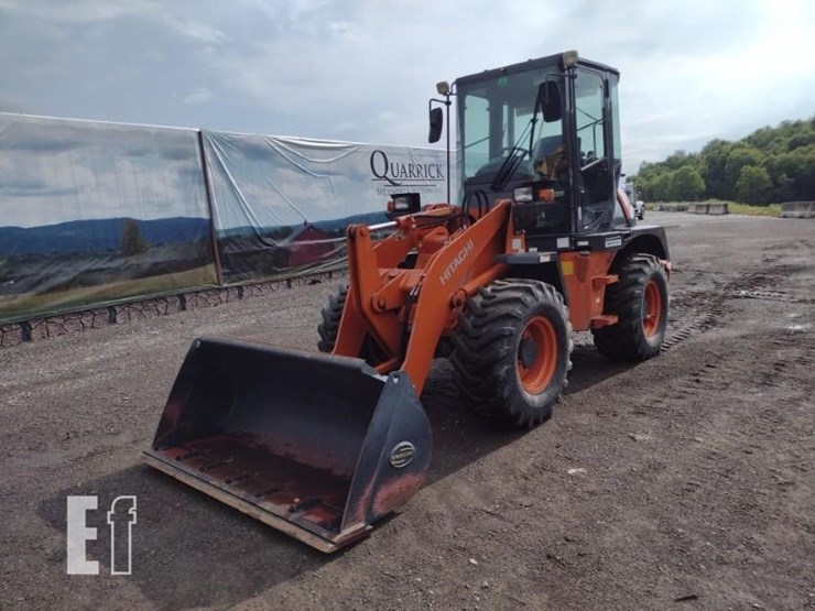2023-hitachi-zw80-5b-image-28