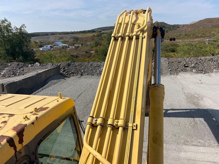 komatsu-pc400-lc-6-image-19