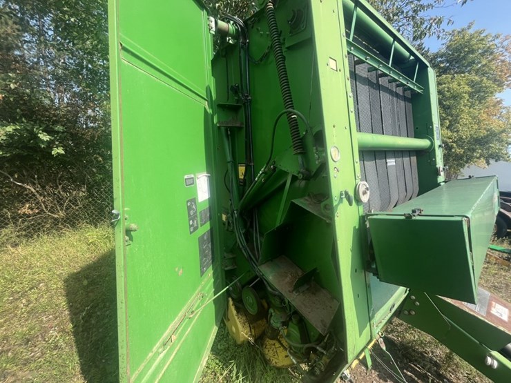 john-deere-535-image-10
