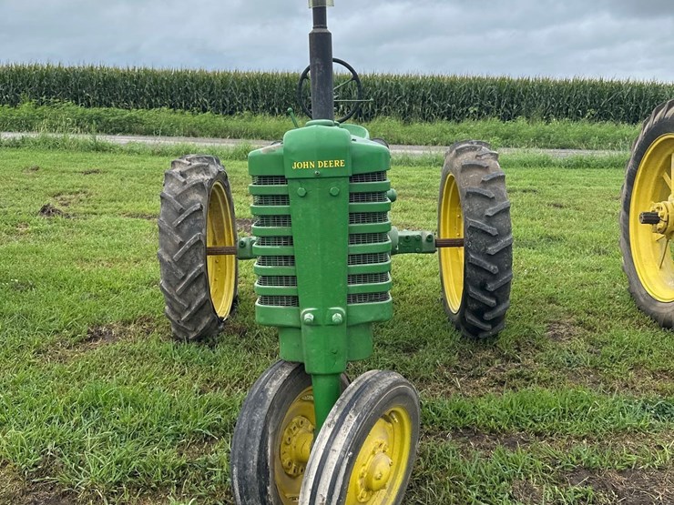 john-deere-h-image-3