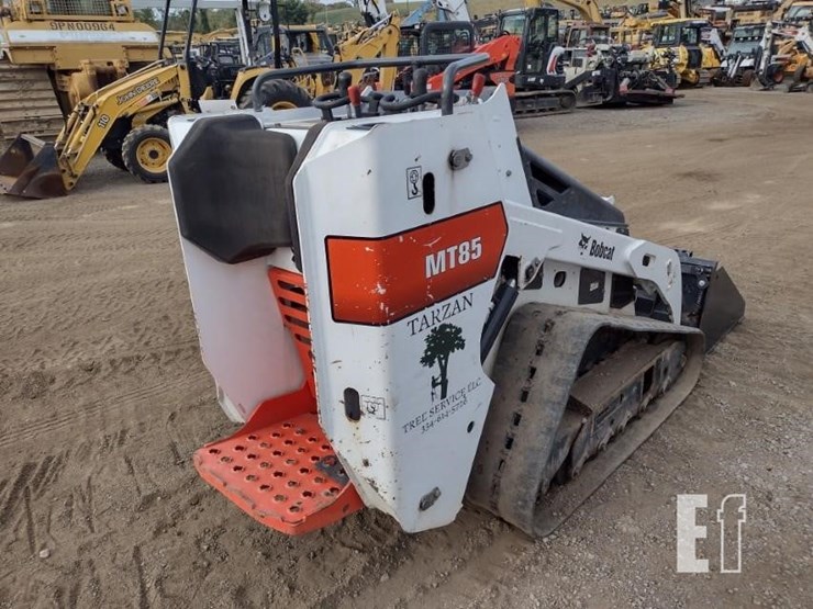 2020-bobcat-mt85-image-36
