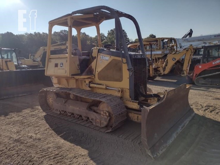 2004-deere-550h-lt-image-41