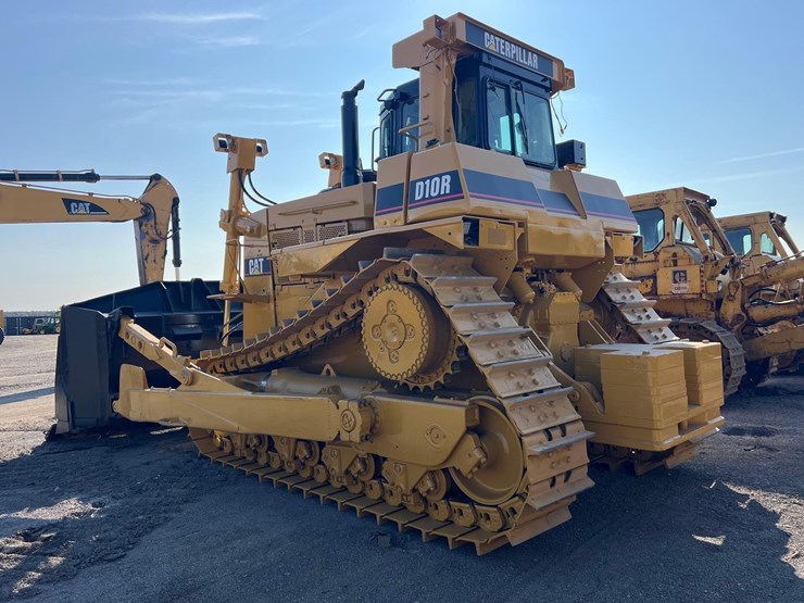 caterpillar-d10r-image-5