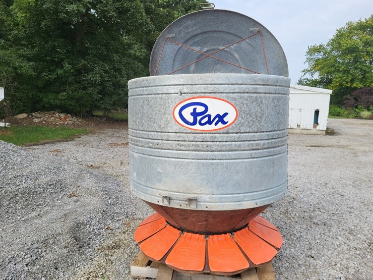 pax-hog-feeder-image-2