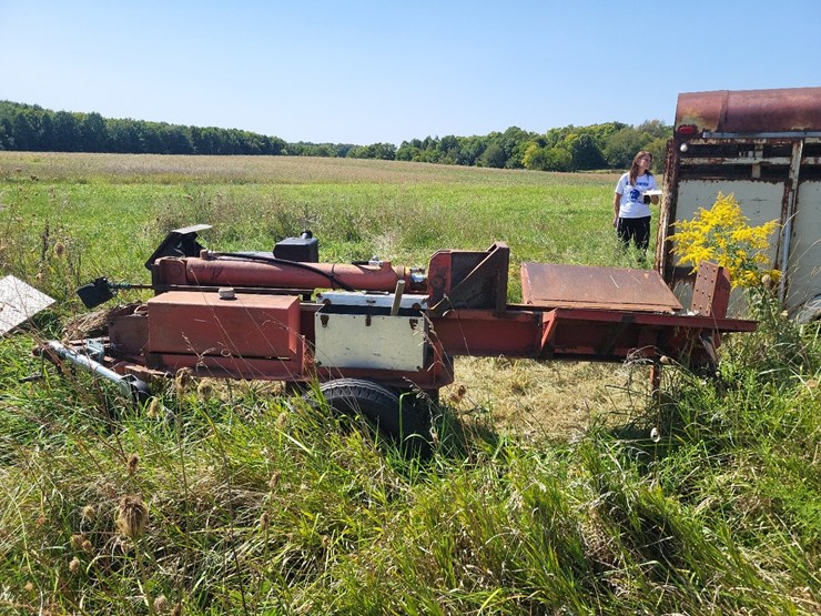 log-splitter-on-wheels-w/ball-hitch-image-6