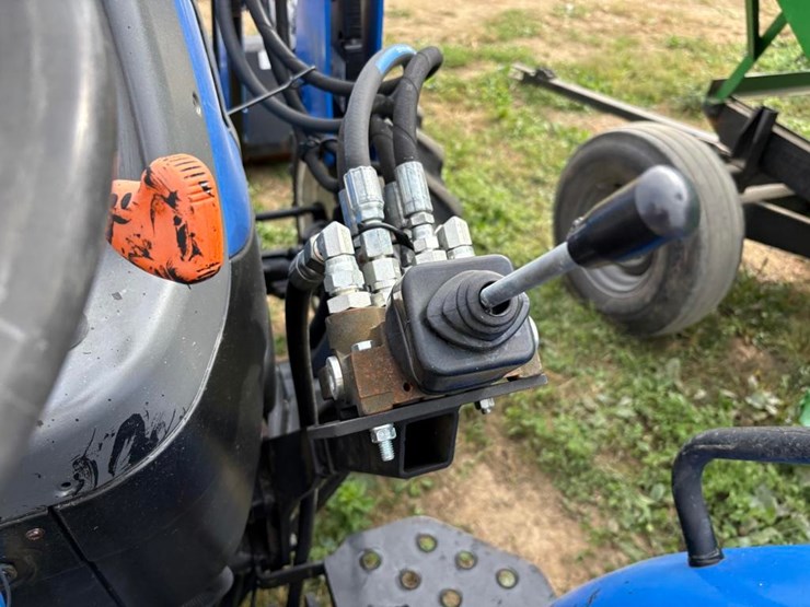 new-holland-workmaster-45-image-25