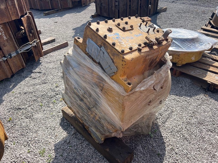 caterpillar-d9h-image-1