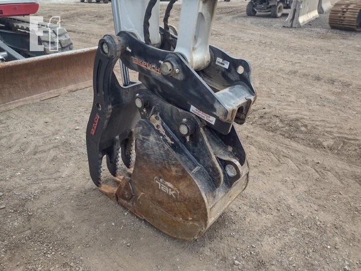 2022-takeuchi-tb290-image-17