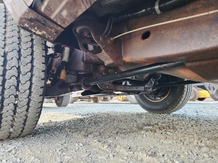 2014-chevrolet-2500-image-27