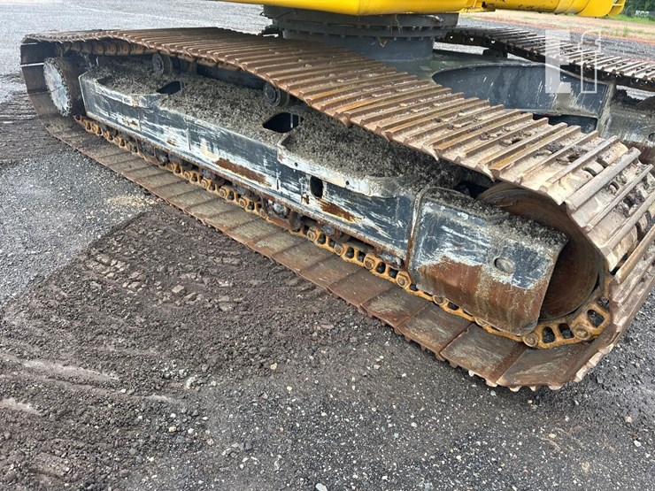 2021-komatsu-pc210-lc-11-image-16