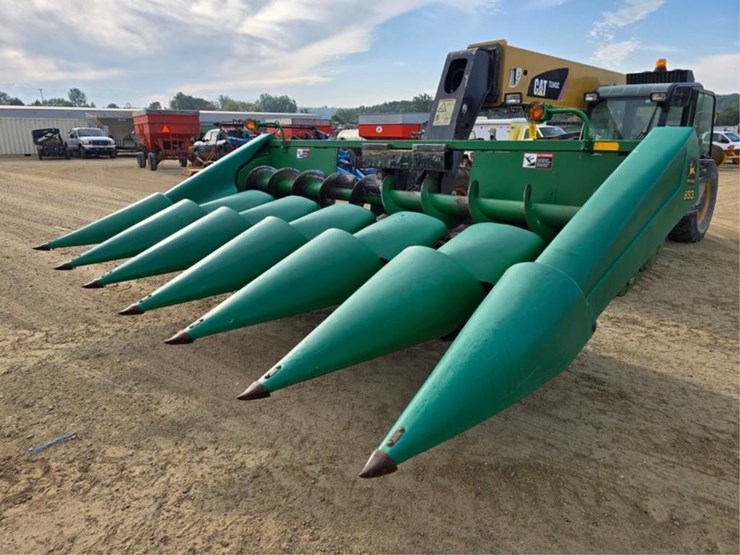 john-deere-693-image-1