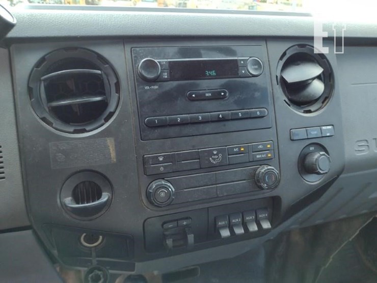 2012-ford-f550-image-10