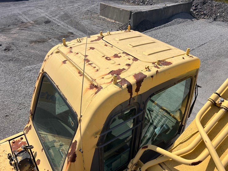 komatsu-pc400-lc-6-image-18