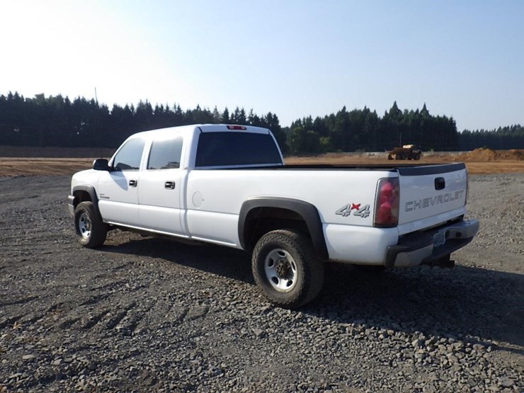 2005-chevrolet-2500hd-image-7