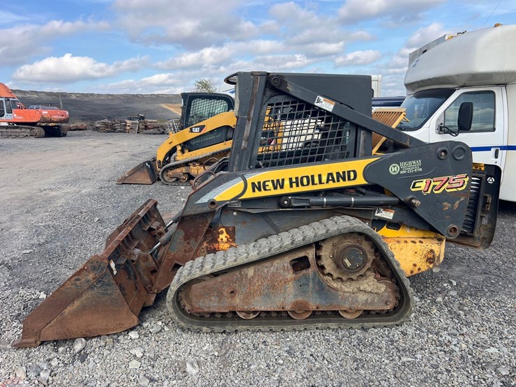 new-holland-c175-image-1