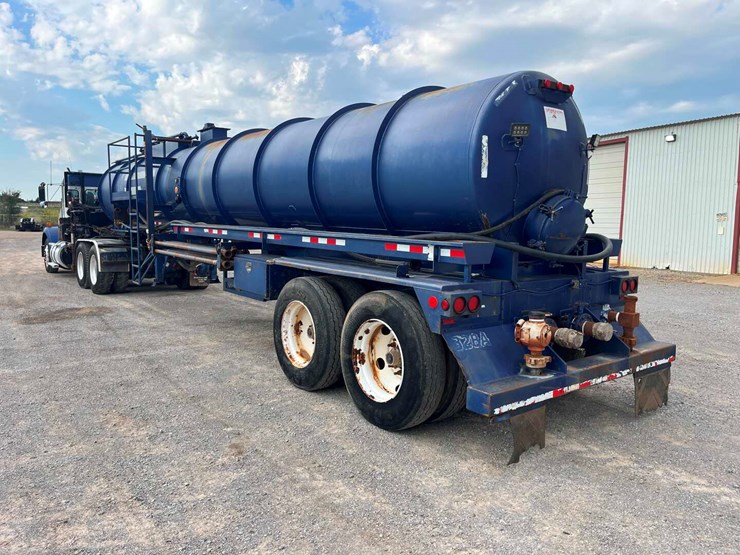2013-kenworth-t800-image-7