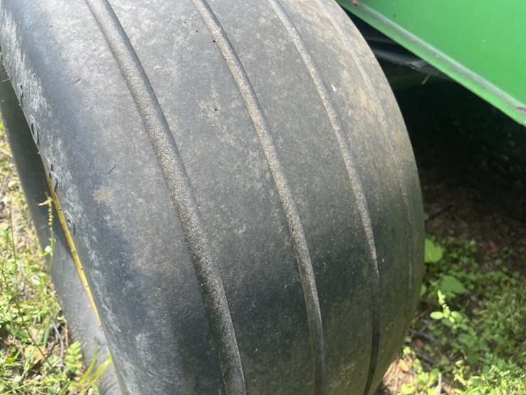 john-deere-535-image-44