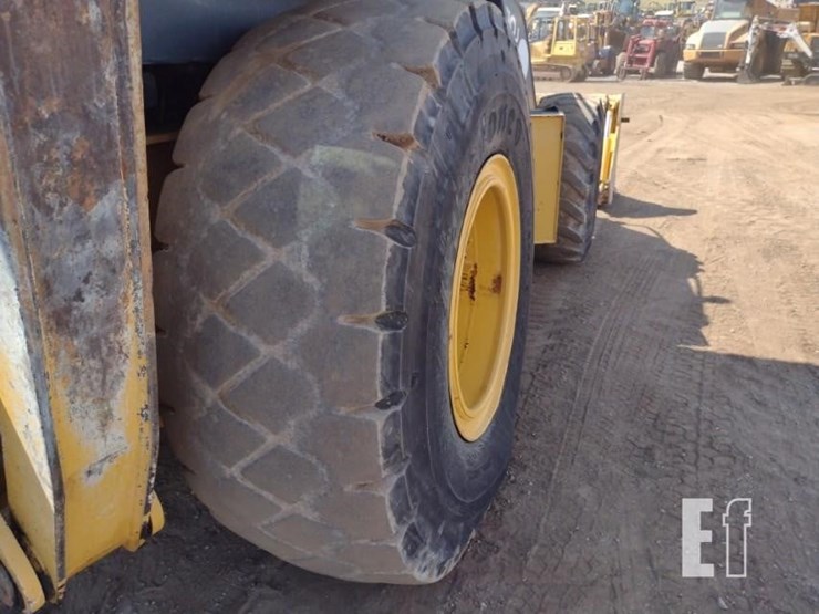 2010-deere-710j-image-25