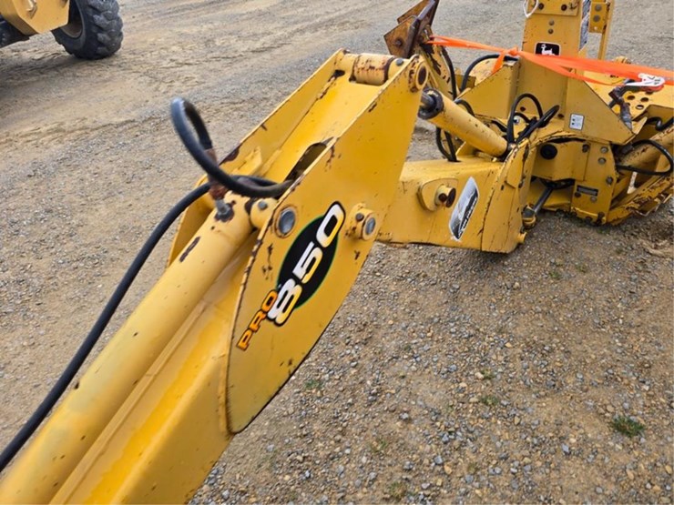john-deere-850-image-3