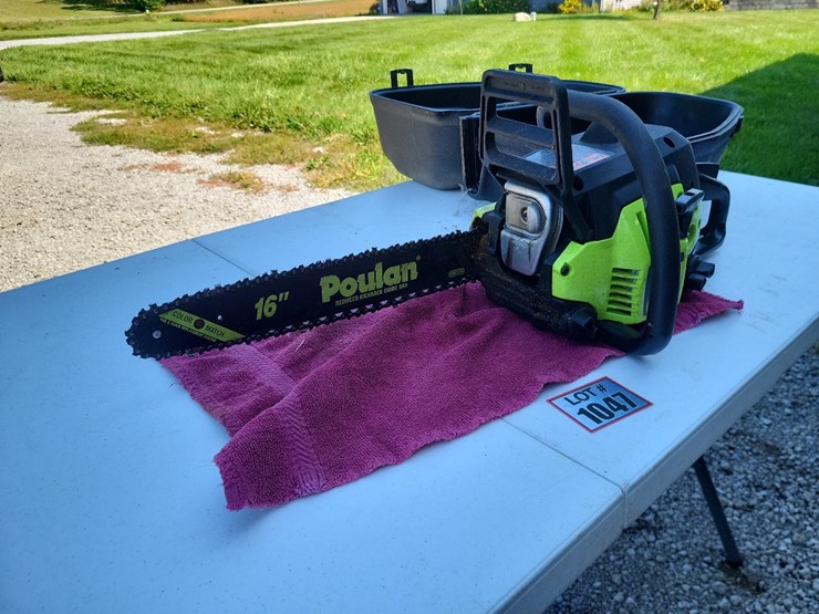 poulan-p3416-gas-chain-saw-w/case---tag-#1047-image-6