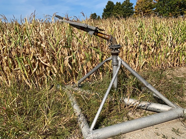 irrigation-stationary,-and-big-gun-p-200-gun-and-12-30’-hook-and-latch-pipe-image-2