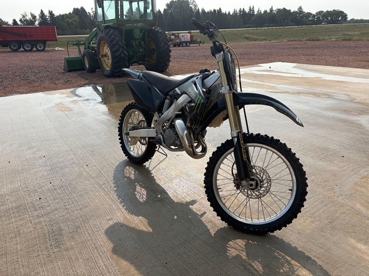 2001-honda-cr125r-dirt-bike-image-3