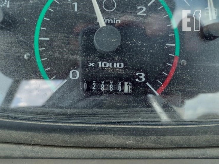 2003-case-580m-image-6