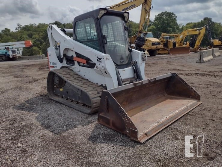 2012-bobcat-t750-image-39