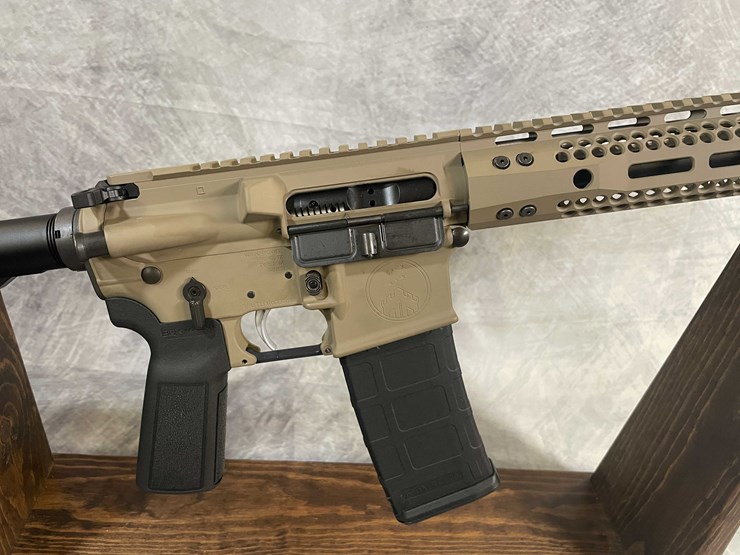 #4895-•-watchtower-firearms-15m-(ar-15)-5.56-nato-semi-auto-rifle,-sn:-t15mwt30030700-image-5